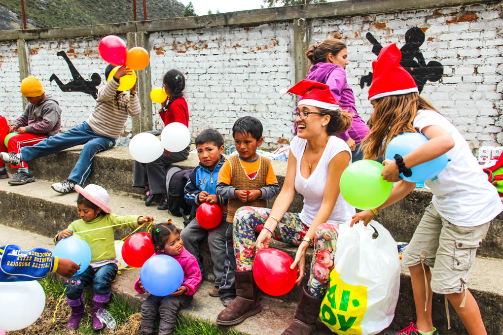 Getting ready for the Christmas event in Huancaya